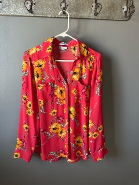 Express Coral-Pink Floral Button-Down Shirt with Yellow Bloom Print